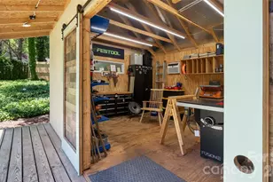 9126 Essen Ln, Charlotte, NC 28210 - Photo 29