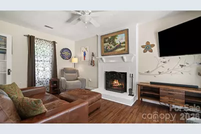 9126 Essen Lane, Charlotte, NC 28210 - Photo 3