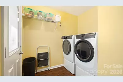 9126 Essen Lane, Charlotte, NC 28210 - Photo 15