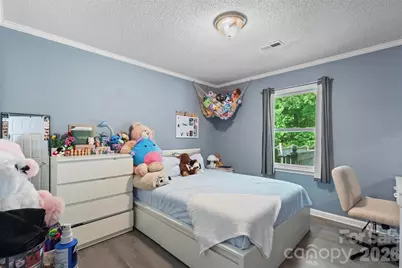 8704 Hornwood Court, Charlotte, NC 28215 - Photo 17