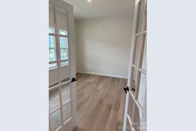 18019 Wilbanks Drive, Charlotte, NC 28278 - Photo 9