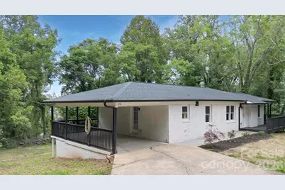 218 Palmer Street NW, Lenoir, NC 28645 - Photo 1