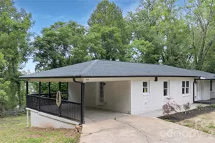 218 Palmer St NW, Lenoir, NC 28645 - Photo 1