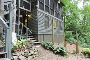 963 Melton Branch Rd, Bakersville, NC 28705 - Photo 9
