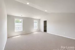 5044 Wolfridge Ave, Charlotte, NC 28214 - Photo 3
