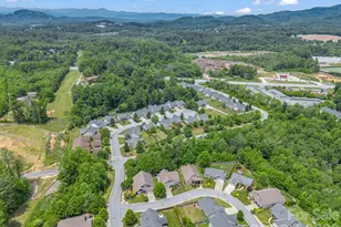 74 Foxtail Ct, Hendersonville, NC 28792 - Photo 45