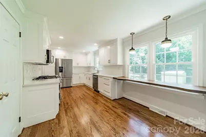 7101 Sherbourne Drive, Charlotte, NC 28210 - Photo 7