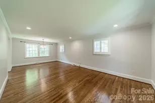 7101 Sherbourne Dr, Charlotte, NC 28210 - Photo 5
