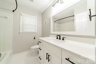 7101 Sherbourne Drive, Charlotte, NC 28210 - Photo 27