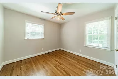 7101 Sherbourne Drive, Charlotte, NC 28210 - Photo 29