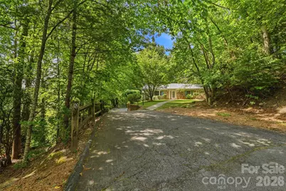 709 Forest Ridge Drive, Hendersonville, NC 28791 - Photo 3