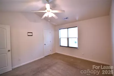 843 Plaza Walk Drive, Charlotte, NC 28215 - Photo 23