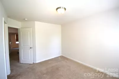 843 Plaza Walk Drive, Charlotte, NC 28215 - Photo 17