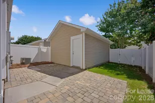18448 W Catawba Ave, Cornelius, NC 28031 - Photo 31
