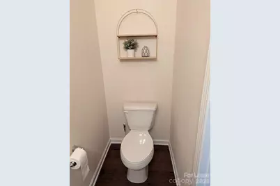 18448 West Catawba Avenue, Cornelius, NC 28031 - Photo 17