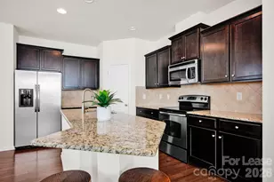 18448 W Catawba Ave, Cornelius, NC 28031 - Photo 5