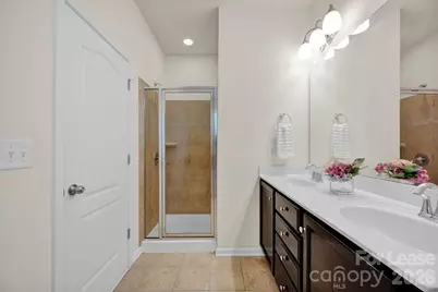 18448 West Catawba Avenue, Cornelius, NC 28031 - Photo 15