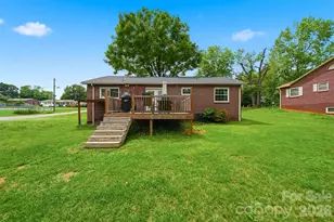 3526 16th St NE, Hickory, NC 28601 - Photo 25