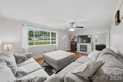 3526 16th Street NE, Hickory, NC 28601 - Photo 5