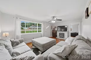 3526 16th St NE, Hickory, NC 28601 - Photo 5