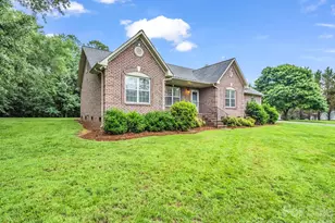 153 Rosey Ln, Rutherfordton, NC 28139 - Photo 5