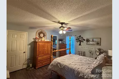 110 E Pine Street, Maiden, NC 28650 - Photo 7