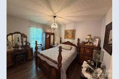 110 E Pine Street, Maiden, NC 28650 - Photo 11