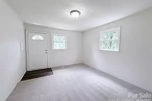 313 Black St, Cherryville, NC 28021 - Photo 3