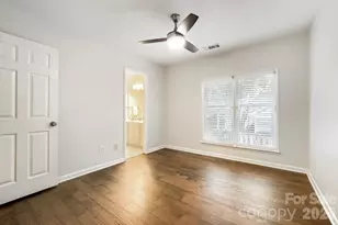 2515 Dilworth Heights Ln, Charlotte, NC 28209 - Photo 23