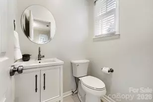2515 Dilworth Heights Ln, Charlotte, NC 28209 - Photo 17