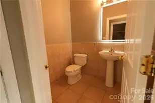 6410 Castlewynd Ct, Charlotte, NC 28212 - Photo 15