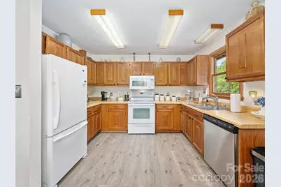839 McKinney Road, Burnsville, NC 28714 - Photo 9