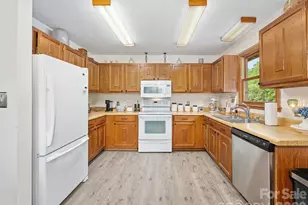 839 McKinney Rd, Burnsville, NC 28714 - Photo 9