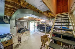 114 Dewberry Ln, Burnsville, NC 28705 - Photo 39