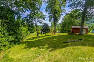 114 Dewberry Ln, Burnsville, NC 28705 - Photo 37