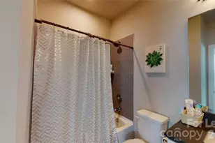 244 Uptown W Dr, Charlotte, NC 28208 - Photo 17