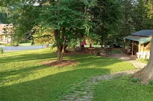 601 Forney Ave, Lincolnton, NC 28092 - Photo 3