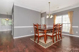 3926 Cameron Creek Dr, Matthews, NC 28105 - Photo 11