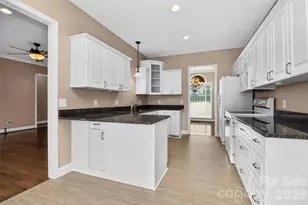 2374 Brooks Rd, Chester, SC 29706 - Photo 7