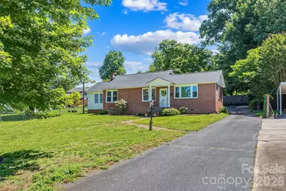 101 Falls Street, Morganton, NC 28655 - Photo 1