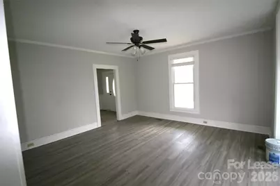 316 N Government Street, Lincolnton, NC 28092 - Photo 9