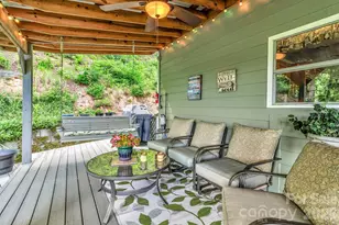 305 Majestic Mountain Dr, Burnsville, NC 28714 - Photo 41