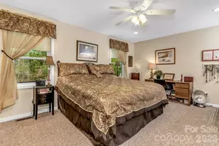 305 Majestic Mountain Dr, Burnsville, NC 28714 - Photo 27