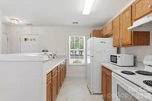 1358 Walnut Hill Dr, Rock Hill, SC 29732 - Photo 7