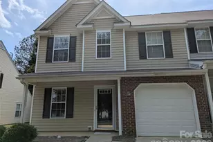 1358 Walnut Hill Dr, Rock Hill, SC 29732 - Photo 1