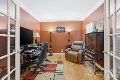 4439 Rock Stream Drive, Charlotte, NC 28269 - Photo 11