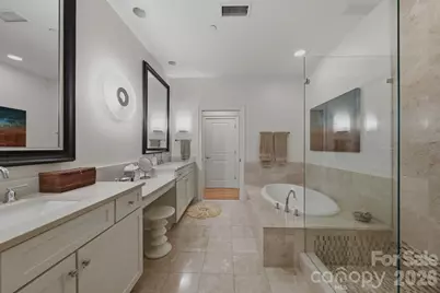 435 S Tryon Street #904, Charlotte, NC 28202 - Photo 21