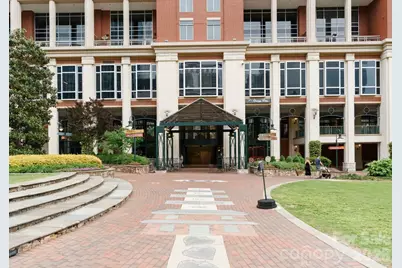 435 S Tryon Street #904, Charlotte, NC 28202 - Photo 3