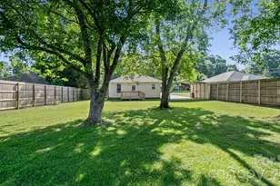 109 Globe St, Mount Holly, NC 28120 - Photo 25