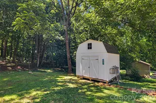4744 Hickory Grove Rd, Mount Holly, NC 28120 - Photo 21